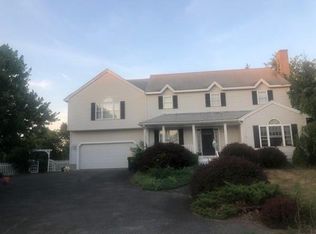 332 Windward Dr, Somerset, MA 02726
