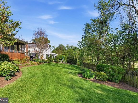 5th image of 5046 Whetstone Rd