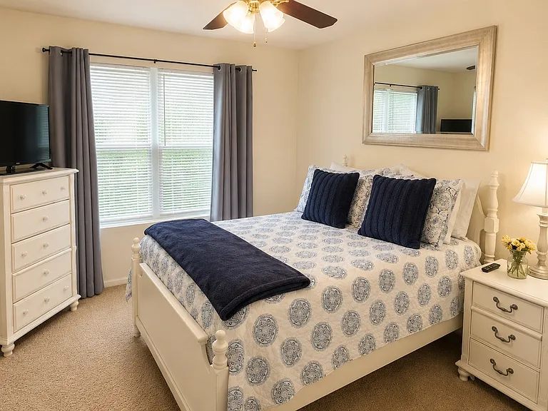 353 Cynthia Ln — Photo 11