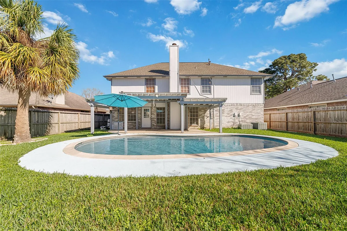 Building Photo - 1114 Bayou Bend Dr