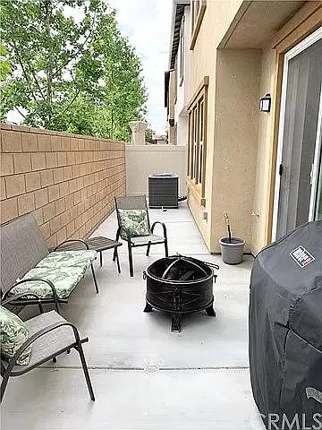 5 bed, 2321 sqft, $3,600 — Photo 4