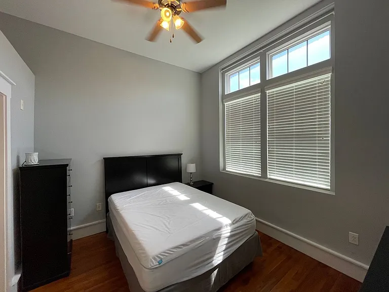 SH073-Farmers Market Condos — Photo 10