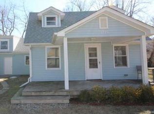 1775 Beechcroft St, Keego Harbor, MI 48320