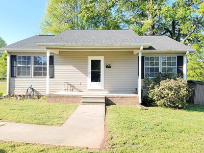 1 Littlejohn St, Inman, SC, 29349