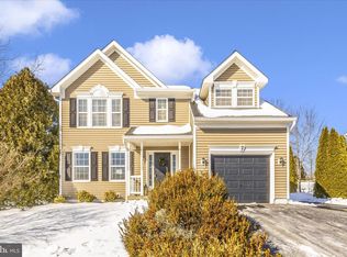 7 Rockingham Dr, Keedysville, MD 21756