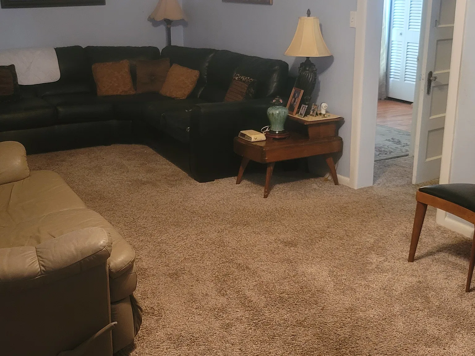 2 bed, 1.5 bath, 800 sqft, $1,000 — Photo 1