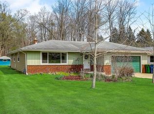 10770 S 10th Ave, Oak Creek, WI 53154