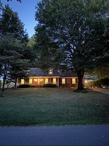 619 Chesterfield Cir Photo 1