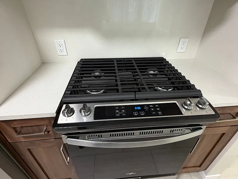 Laguna del Rey Apartments — Photo 95