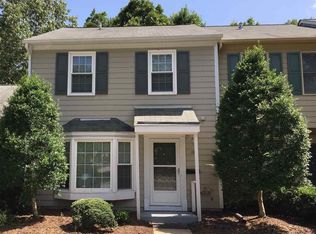 182 Saint Andrews Ln, Chapel Hill, NC 27517