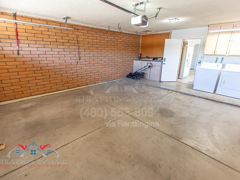 10700 E Hope Dr — Photo 24