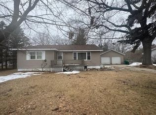 5123 Lakeview St, Montague, MI 49437