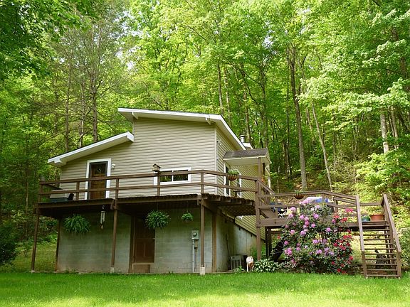 House, wraparound deck