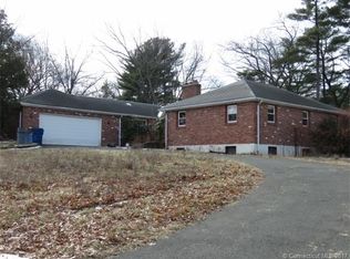 109 Pond Rd, Windsor, CT 06095