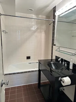 Rented by Compass | media 7