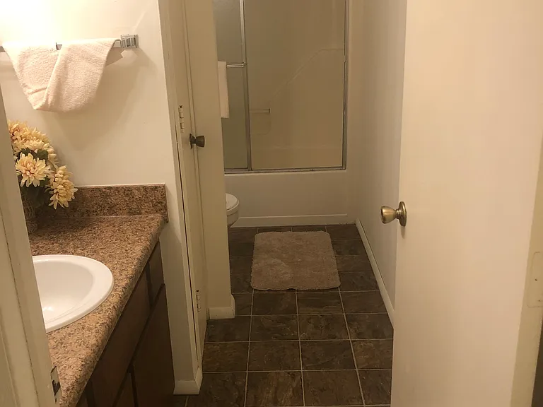617 S Campbell Ave #16 — Photo 5