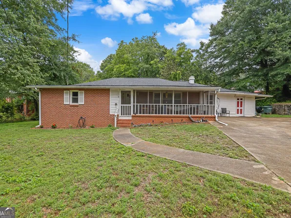 1775 Crestridge Dr SE, Marietta, GA 30067