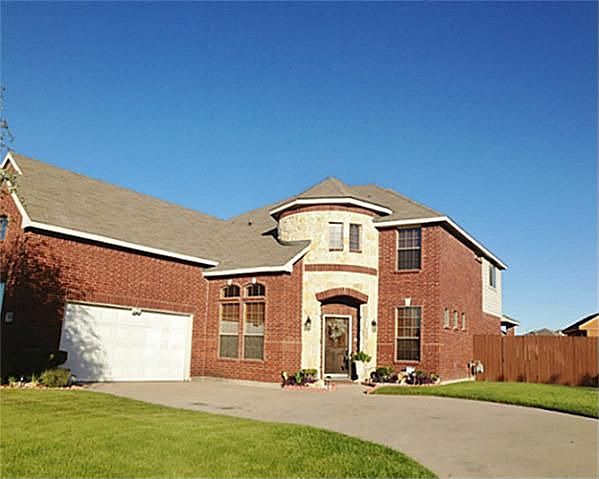 1st image of 1014 Parkwood Dr
