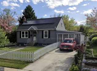 160 Cedar Ave, Westville, NJ 08093
