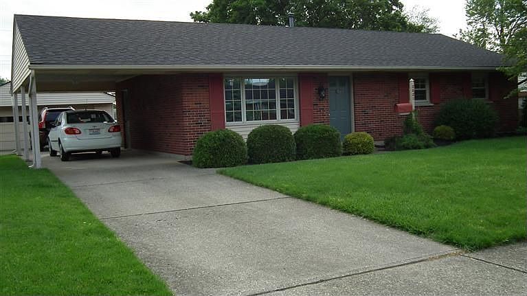 1st image of 2821 Chinook Ln