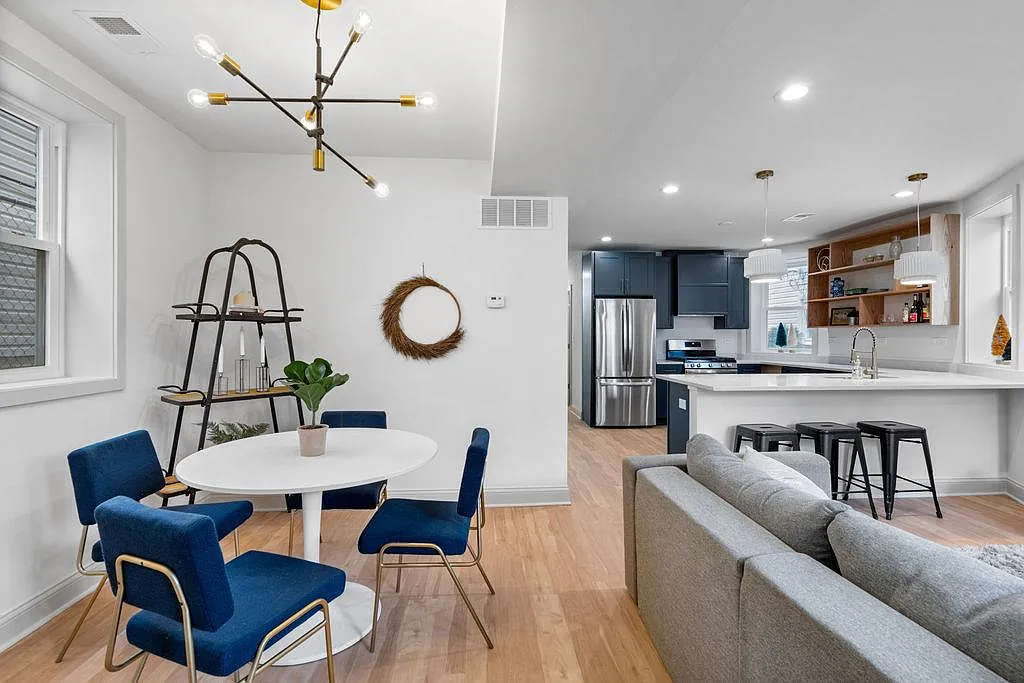 2 bed, 1200 sqft, $2,500 — Photo 4