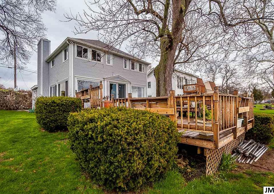 1st image of 2886 Private Dr