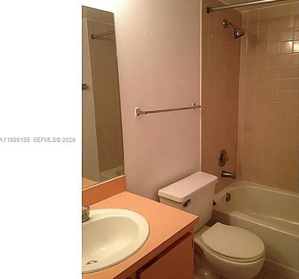 8260 SW 210th St #319 — Photo 3