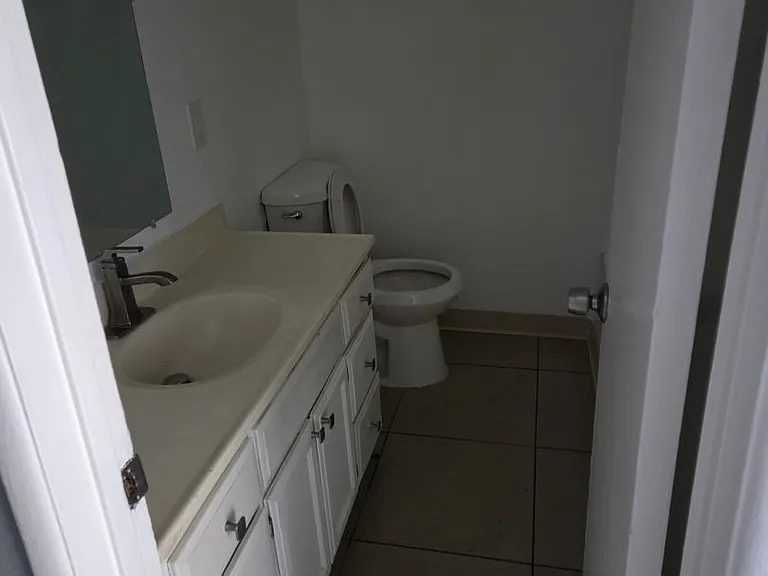 680 S. Burlington Avenue — Photo 4