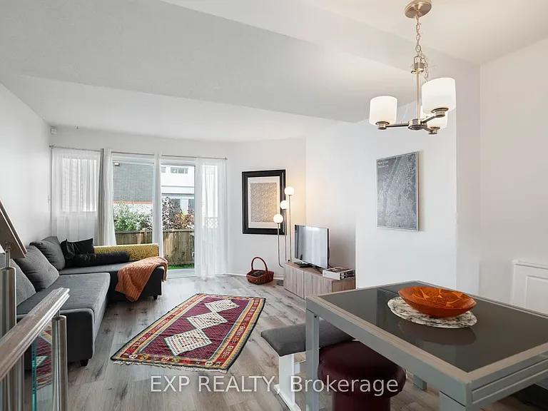 166 Forward Ave — Photo 12