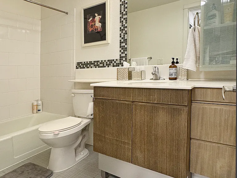 701 122nd Ave NE #407 — Photo 24