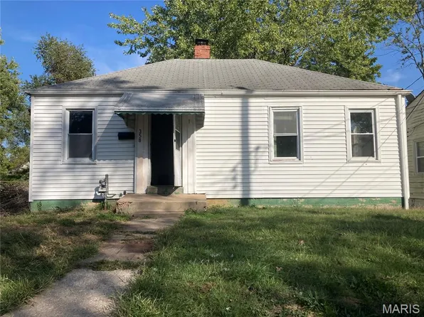 358 Plaza Ave, Saint Louis, MO 63135