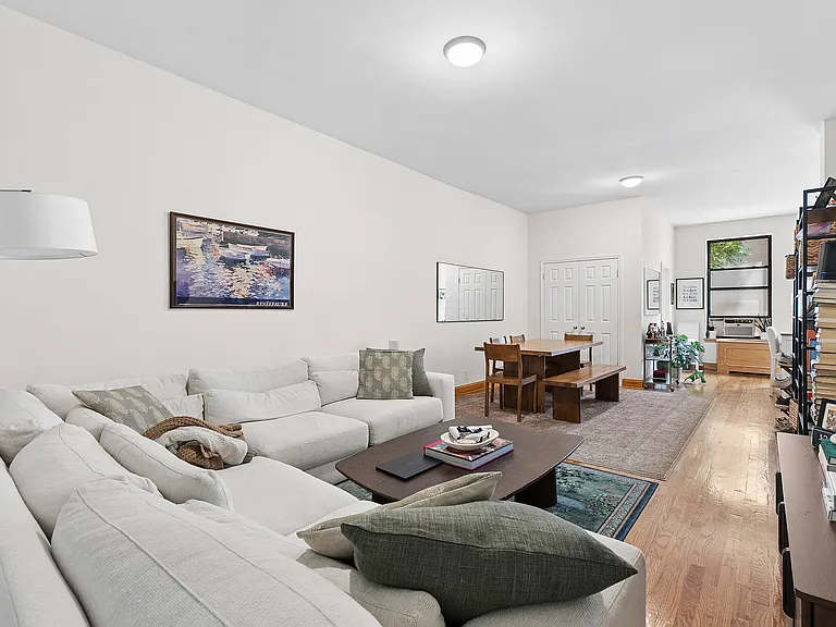 548 1/2 Hudson St #2 — Photo 3