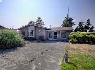 1607 California Ave SW, Long Beach, WA 98631