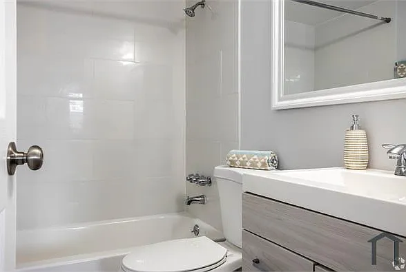 5314 NW 27th St — Photo 22