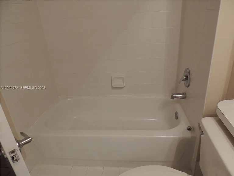 2600 S University Dr #103 — Photo 20