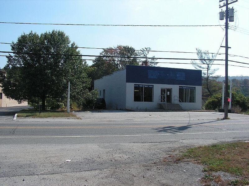 2nd image of 414 State Rt 23