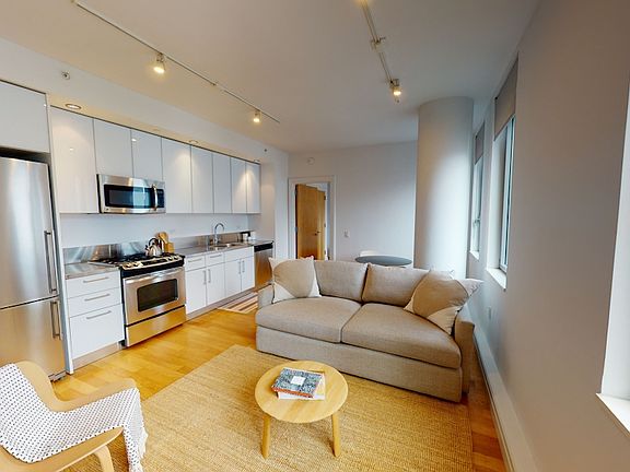 3rd image of 550 W 54th St APT 1703