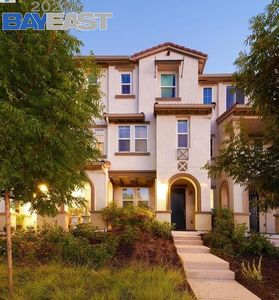 975 Bluebell Dr, Livermore, CA, 94551