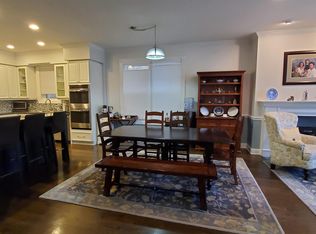 1140 W Wrightwood Ave APT 1, Chicago, IL 60614