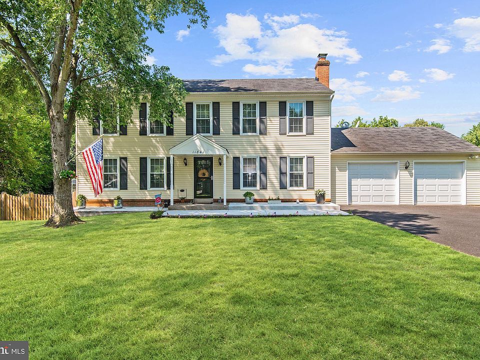 11841 Brockman Ln, Great Falls, VA 22066 | Zillow