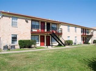 8600 Sterlingshire St #165, Houston, TX 77078