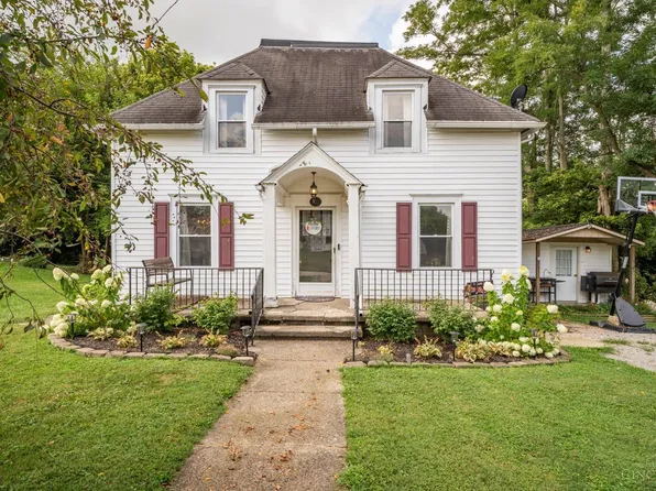 107 N High St, Leesburg, OH 45135