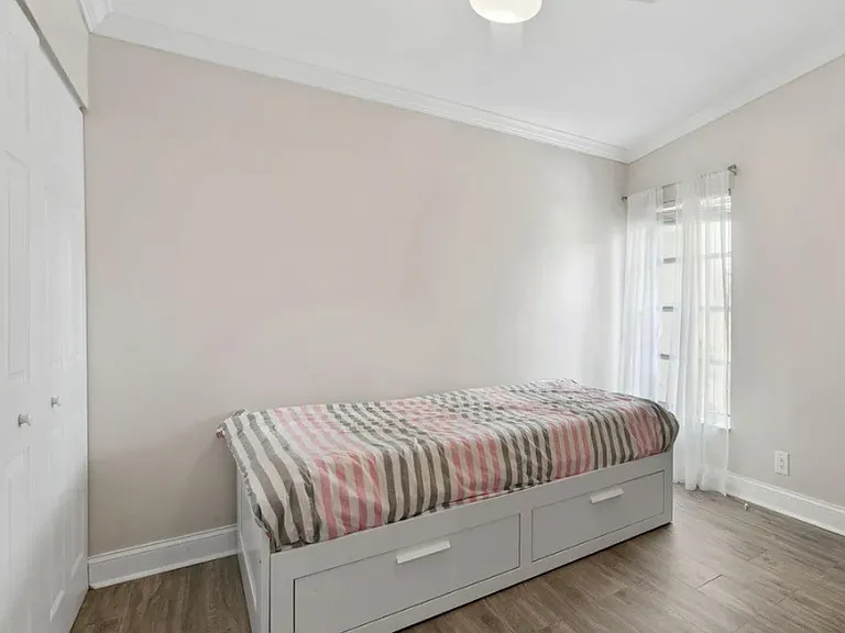 Bedroom 3 with Vaulted ceiling