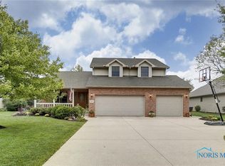 15881 Forest Ln, Findlay, OH 45840