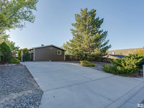 5106 Valley Hi Dr, Sun Valley, NV 89433