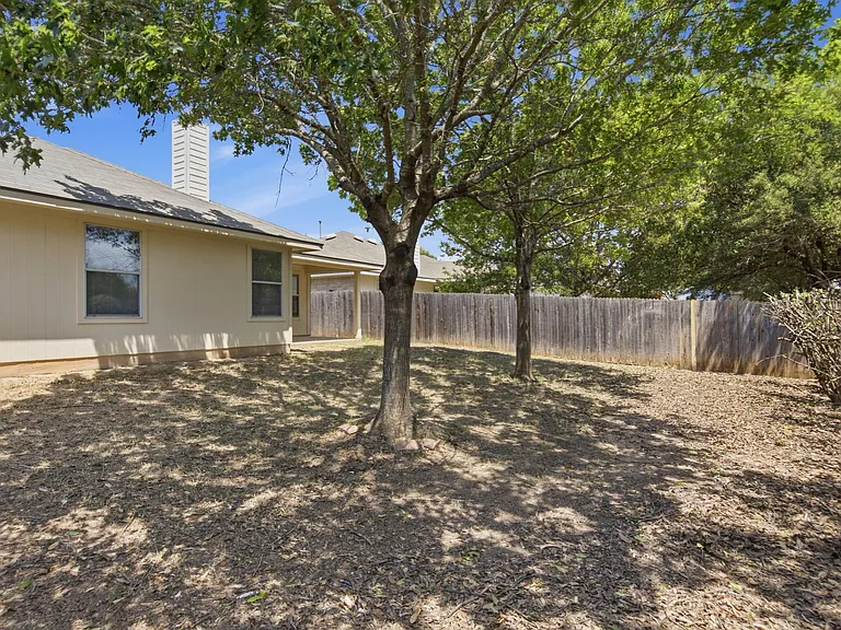 417 River Crossing Trl — Photo 28