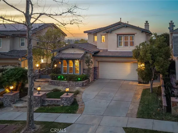 2833 Muir Trail Dr, Fullerton, CA 92833