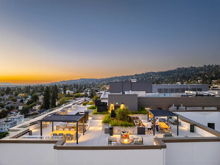 Ace Berkeley — Photo 6