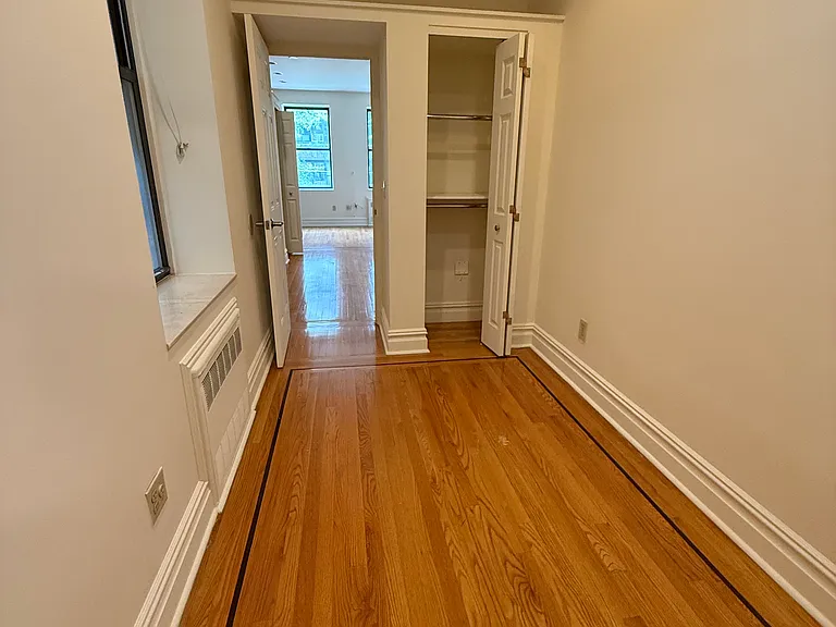 245 E 77th St #2FE — Photo 8