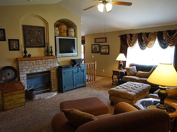 Living Room with Gas FP